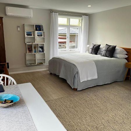 Raglan Retreat On Gilmour Apartment Екстериор снимка