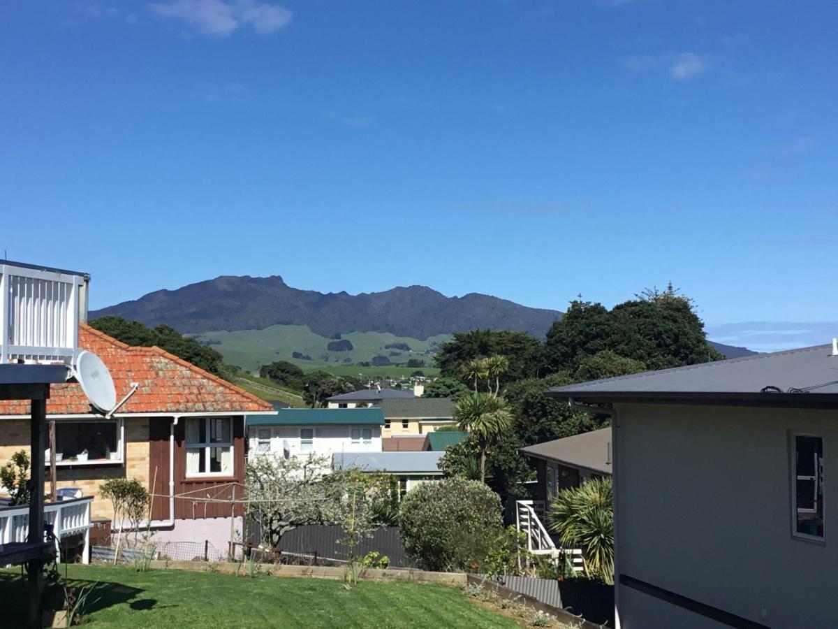 Raglan Retreat On Gilmour Apartment Екстериор снимка